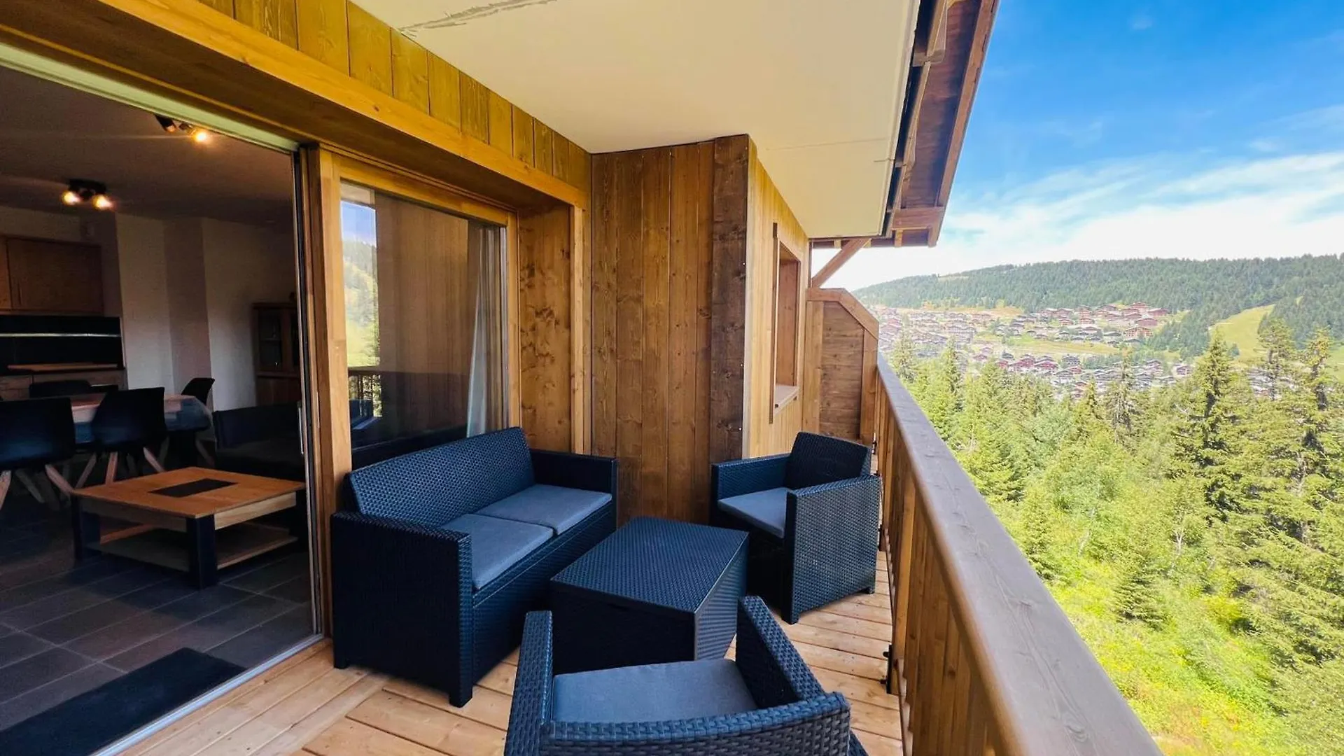 Apartment Appartement Hauteluce 6 Pers, 3 Pieces, Terrasse, Parking Couvert, Proche Pistes - Fr-1-293-388 France
